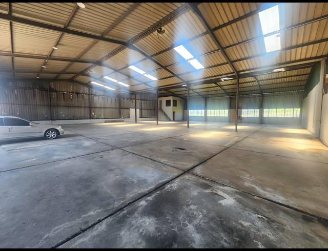 751M² WAREHOUSE TO LET IN WADEVILLE